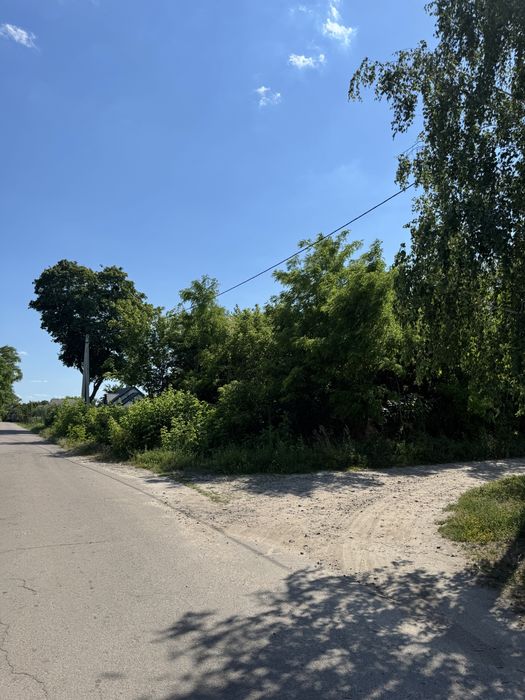 Продам кутову ділянку 0,10 га під забудову в с. Стовп’яги
