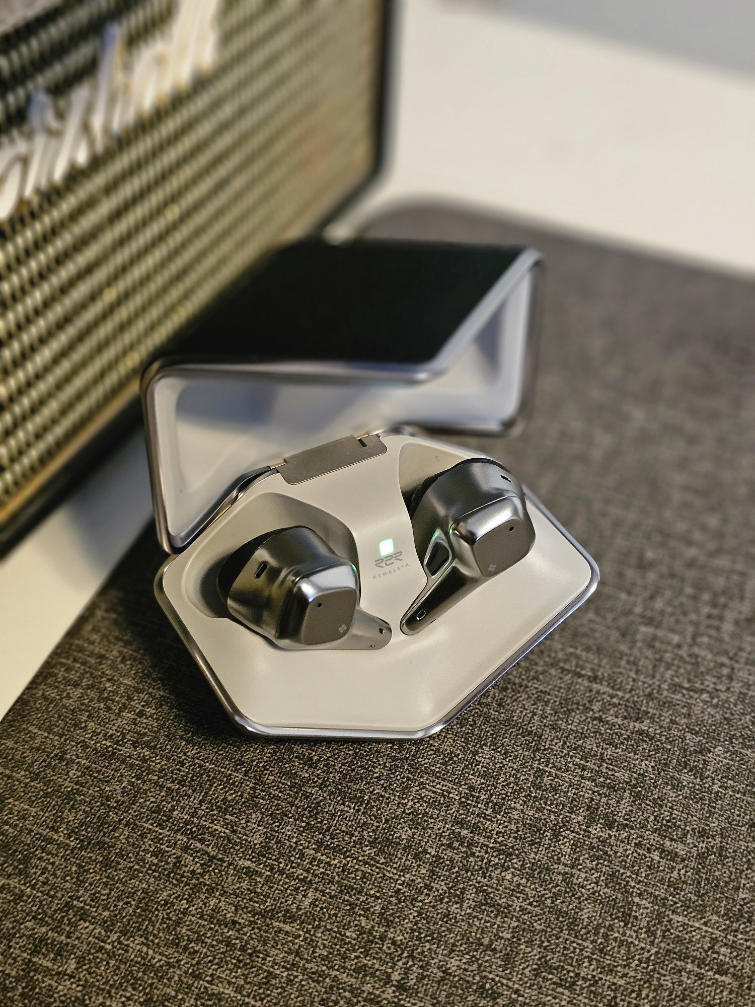 Słuchawki TWS Hifiman Svanar (DAC Himalaya R2R), ANC, LDAC