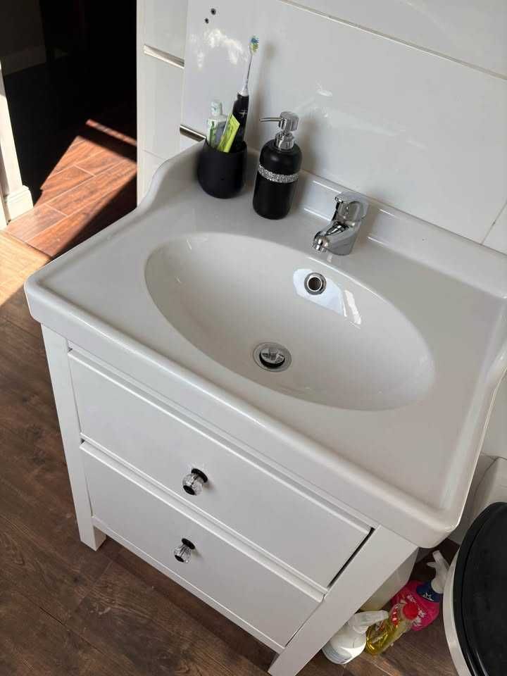 IKEA Hemnes szafka łazienkowa z umywalką 60 cm