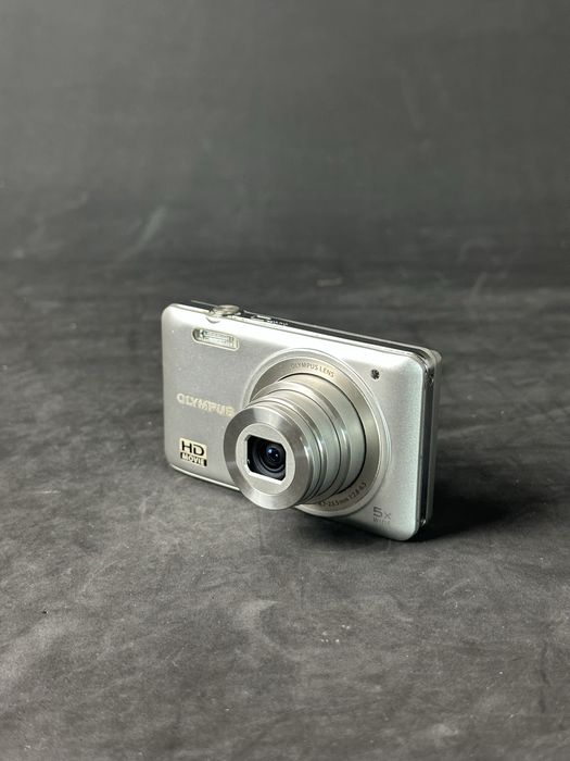 Цифровий фотоапарат Olympus VG-130