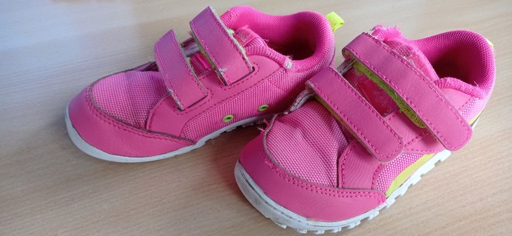 Reebok Nike buty różowe dla dziewczynki rozmiar 24,5 Lublin