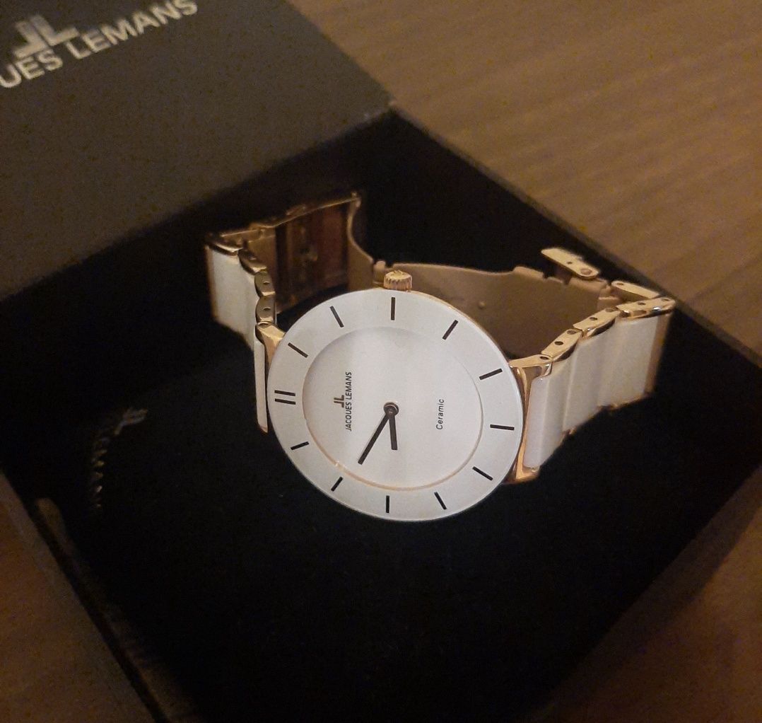 Продам годинник Jacques Lemans, кераміка