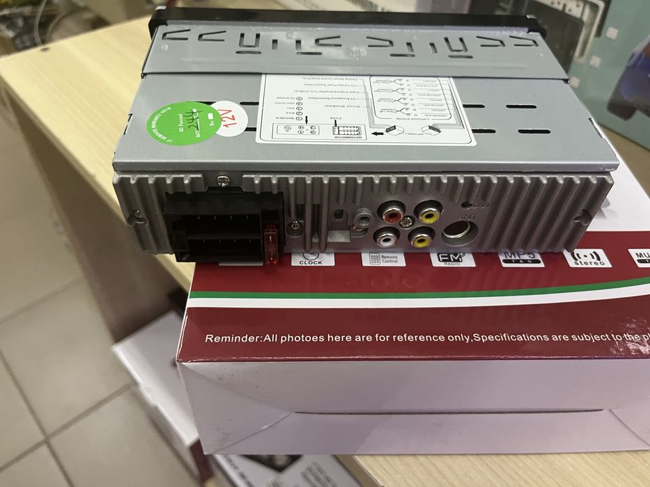 Автомагнітола  1Din з екраном