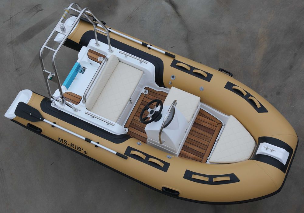 Motorówka RIB 360 Hypalon, Silnik Suzuki DF20ARS, przyczepa Brenderup