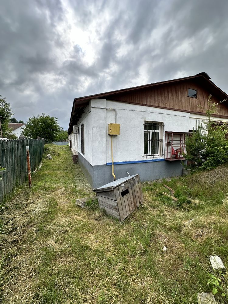 Продаж приміщення м.Новояворівськ.
