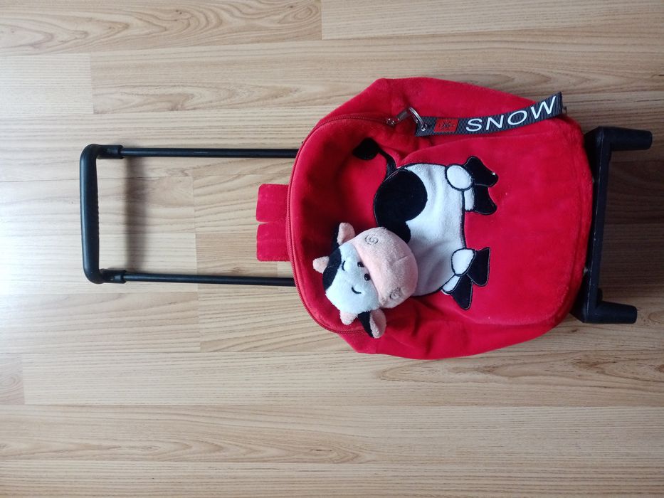 Plecak do przedszkola na kółkach krówka