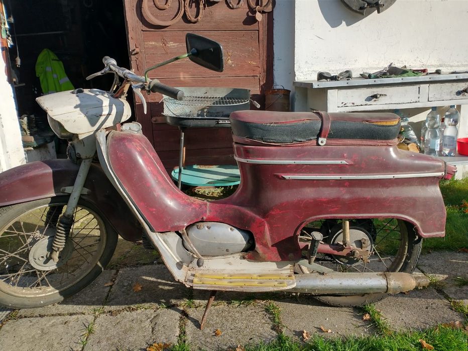 Motorowery Jawa 50