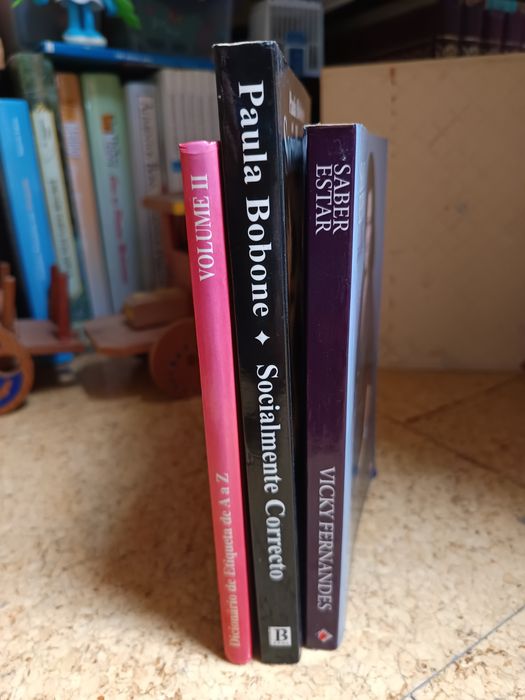 Pack de livros portugueses