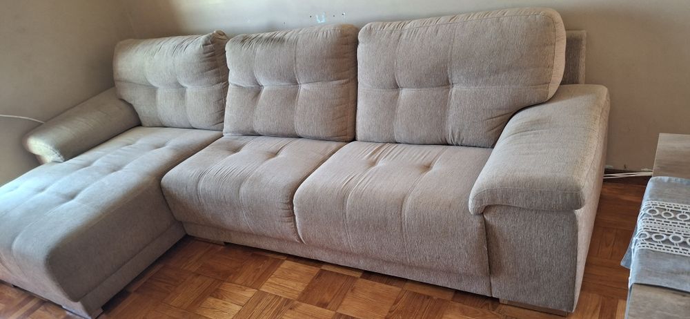 Vendo o sofá como novo pouco negociável