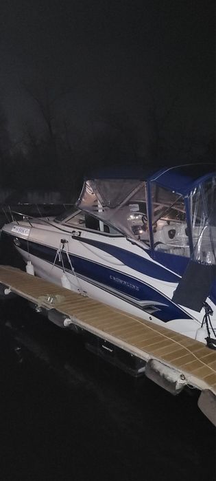 Катер Crownline 250 CR