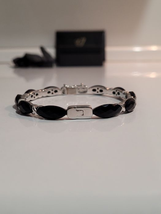 Bransoletka damska glamour srebrna z Onyksami z Galeria Jubilerska