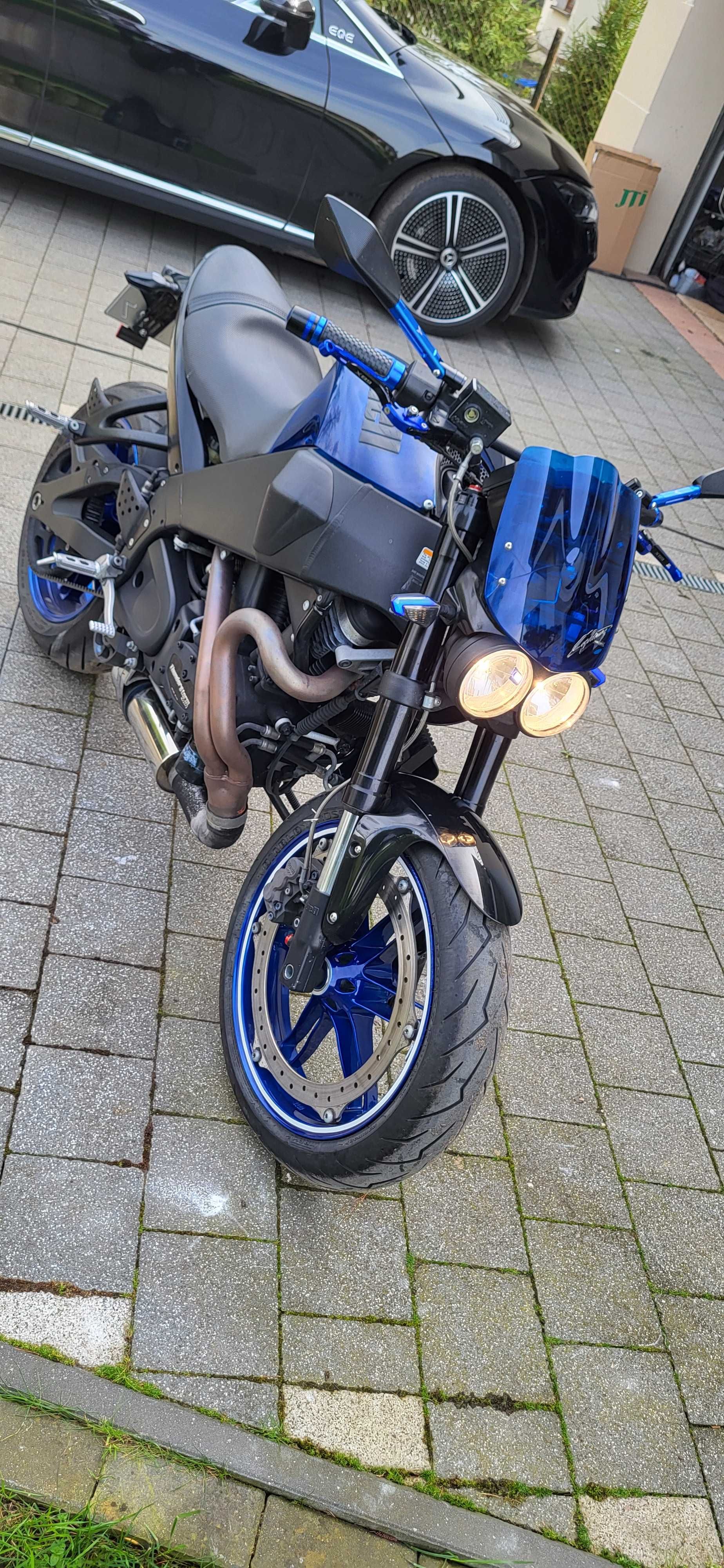 Motocykl Buell XB 9