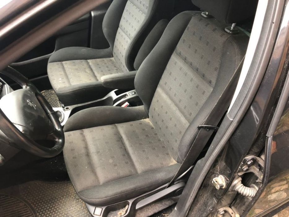 PEUGEOT 307 SW LIFT FOTEL PRZÓD PRAWY GRZANY PODŁOKIETNIK