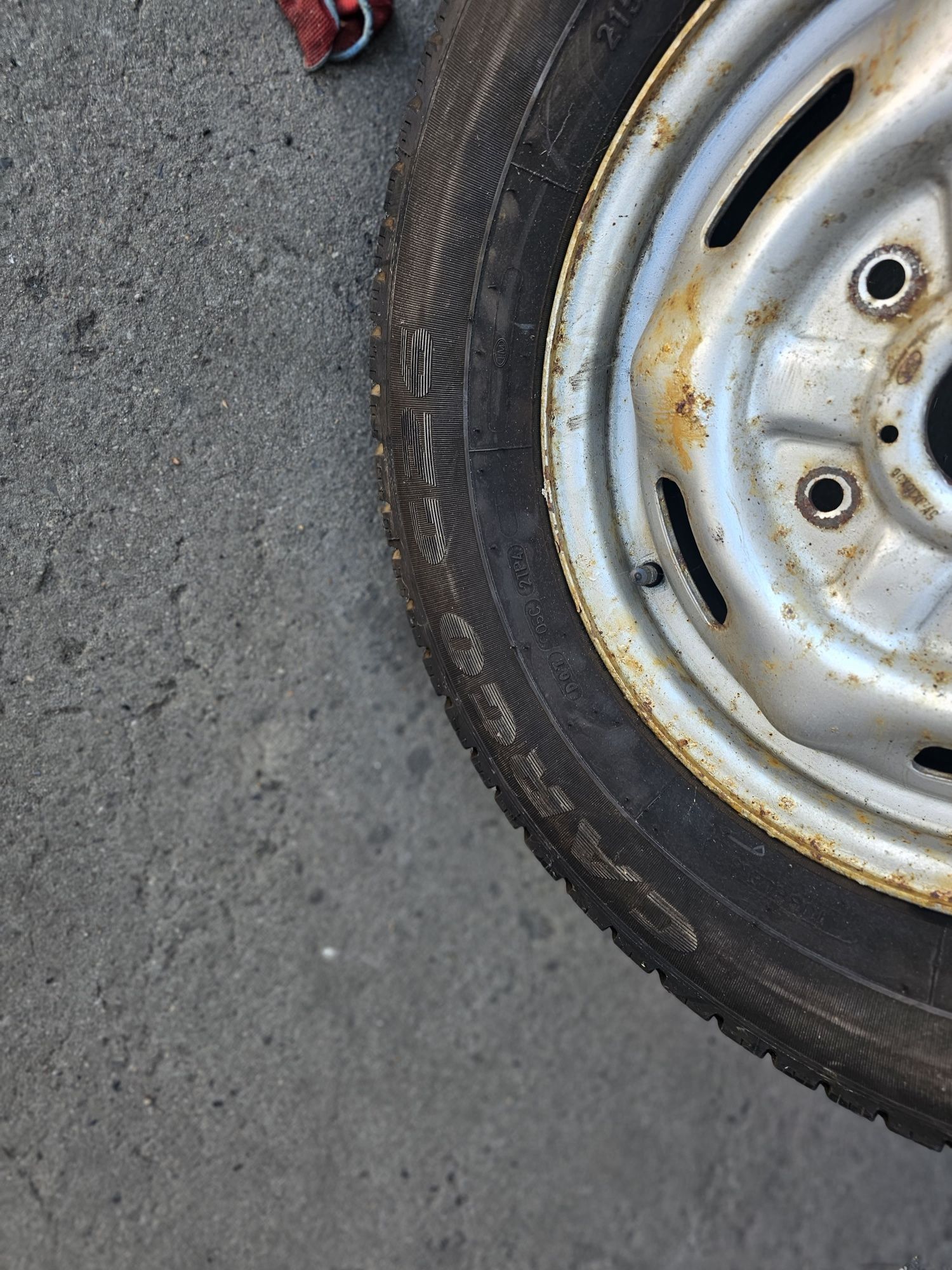 Koło zapasowe ford Transit 16 5x160 opona 215/75/16 Goodyear