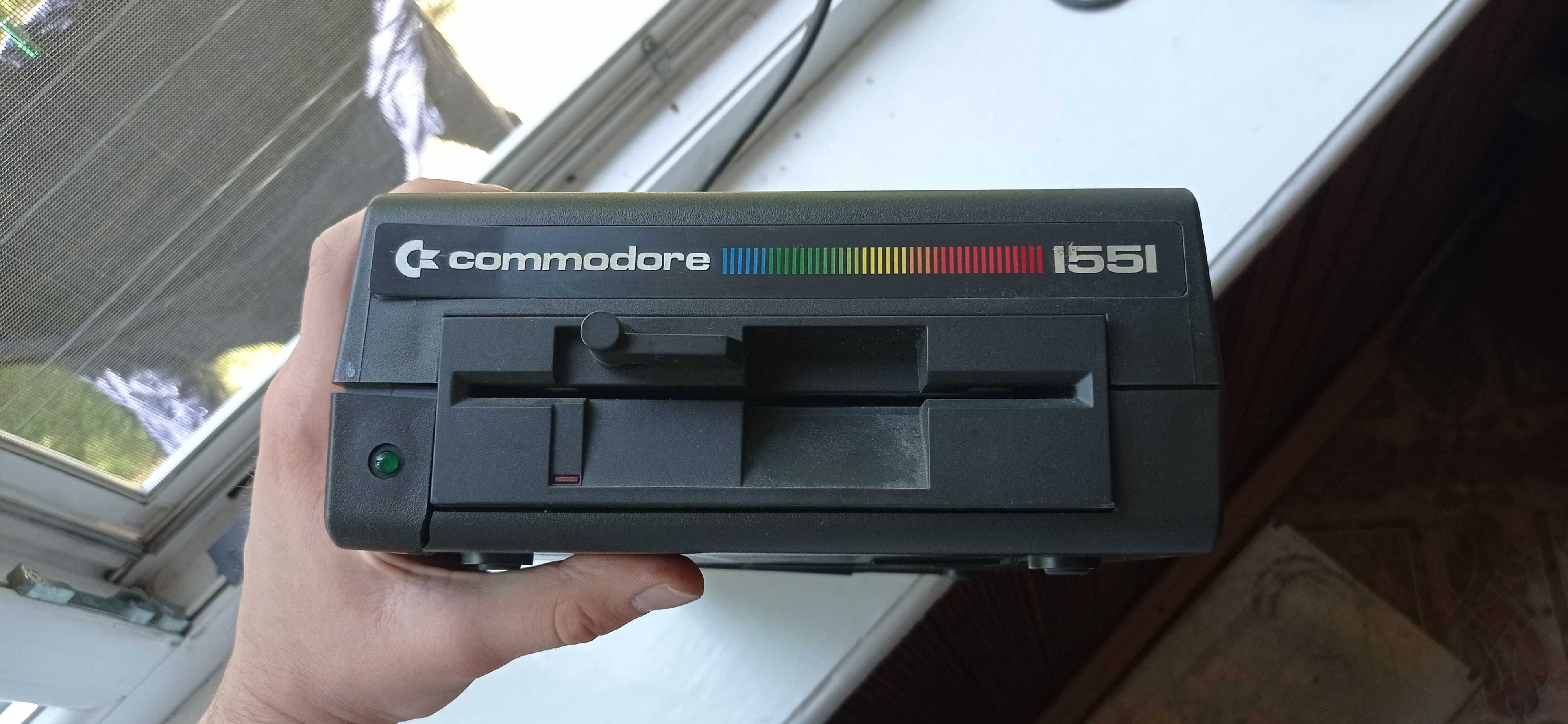 Дисковод Commodore 1551