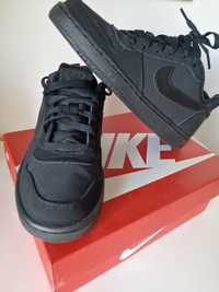 Ténis Nike Court Borough Low 37.5