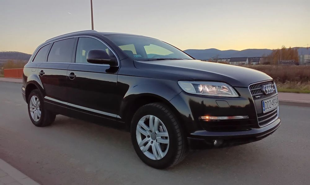 Audi Q7 Quattro super stan