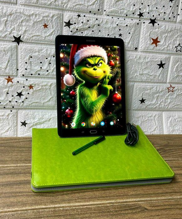 Планшет Samsung 3/32 + Новий чохол