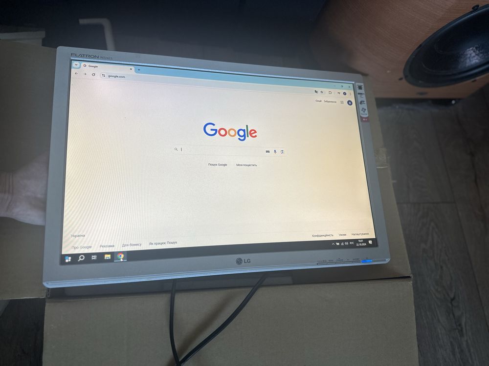 Монитор LG Flatron w2242s