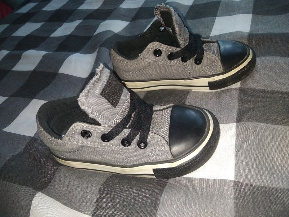 Trampeczki Converse 23
