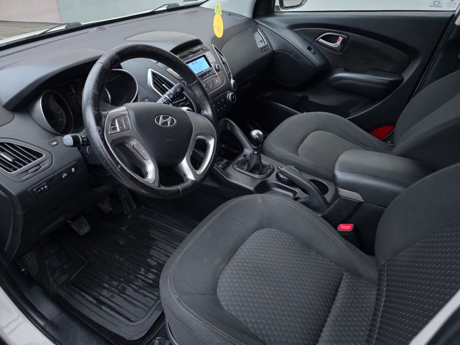 Hyundai iX35 1.6B 2013r