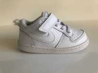 Sapatilhas Nike AIR FORCE nº 22