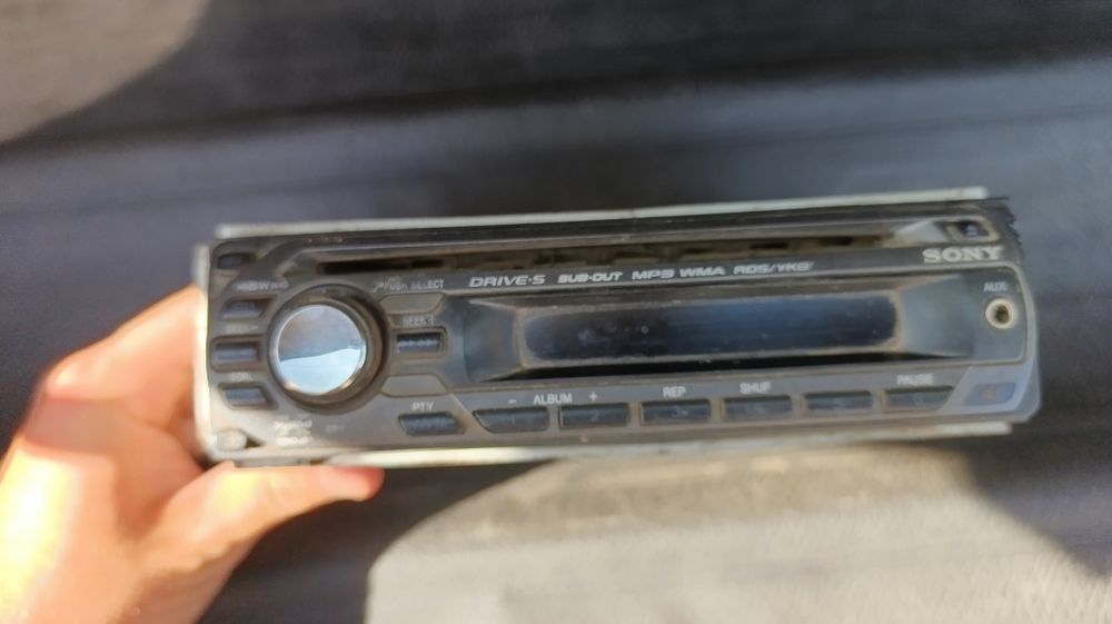 Продаю магнитолы pioneer, Sony