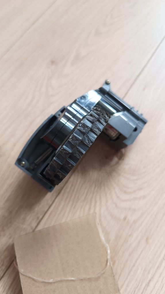 Moduł koła prawego iRobot Roomba