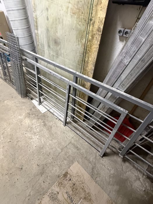 Перила металеві