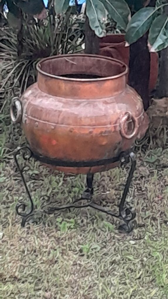 Peça decorativa em cobre