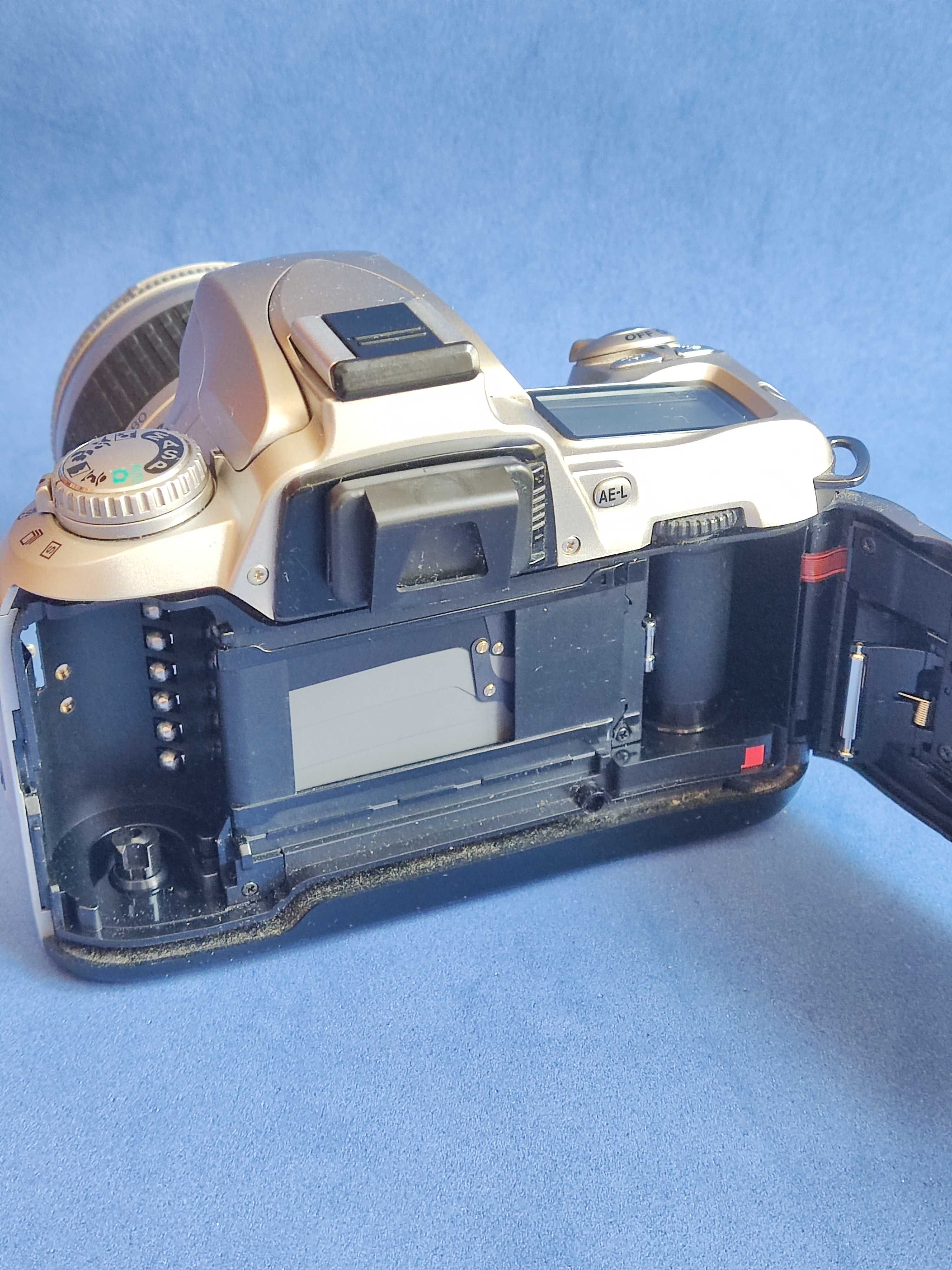 Nikon F75 + Objetiva 28-80mm - Analógica