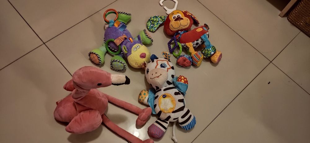 Zestaw Maskotki zawieszki niemowlęce sensoryczne