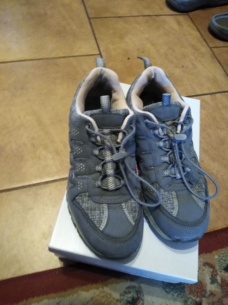 Adidasy dziewczęce r.37