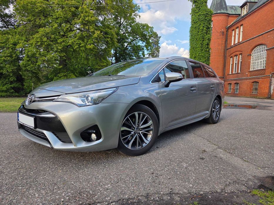 Toyota Avensis III D4D Prestige kombi