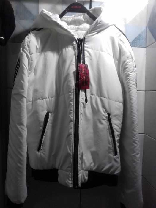 Костюм спортивный женский утепленный.