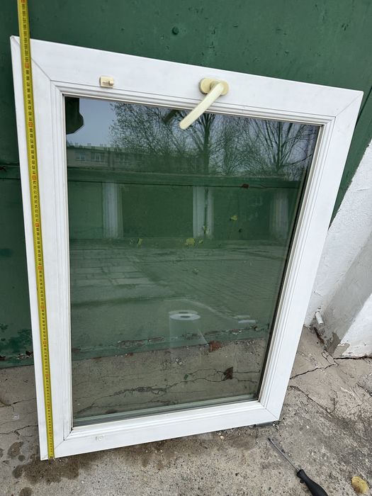 Okno z demontażu