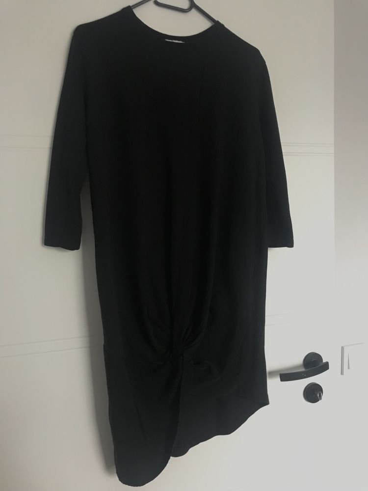 Czarna sukienka ZARA rozmiar S