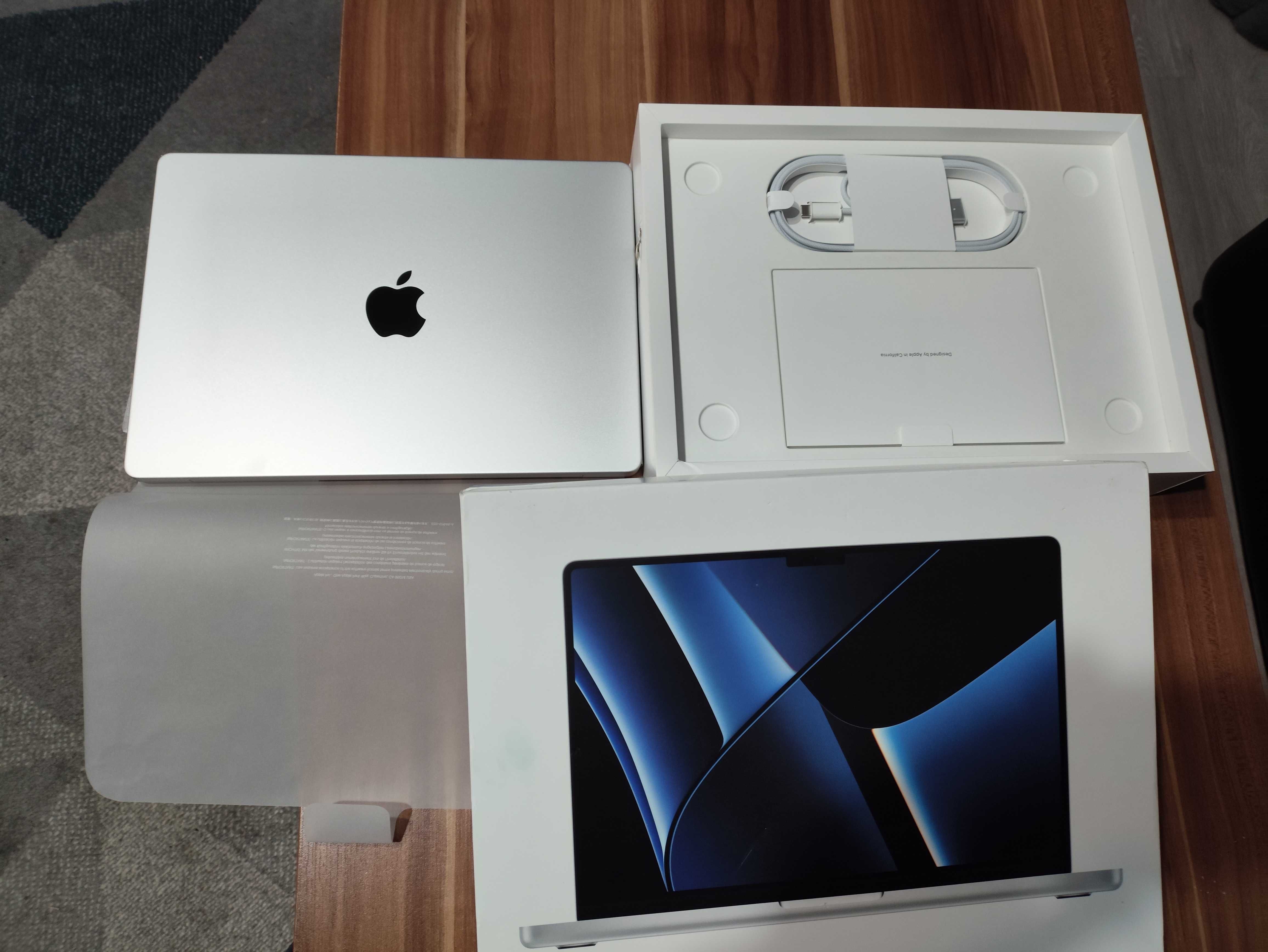 Macbook pro m2 14"