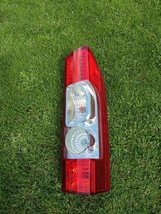 Lampa tylna prawa do busa Promaster RAM