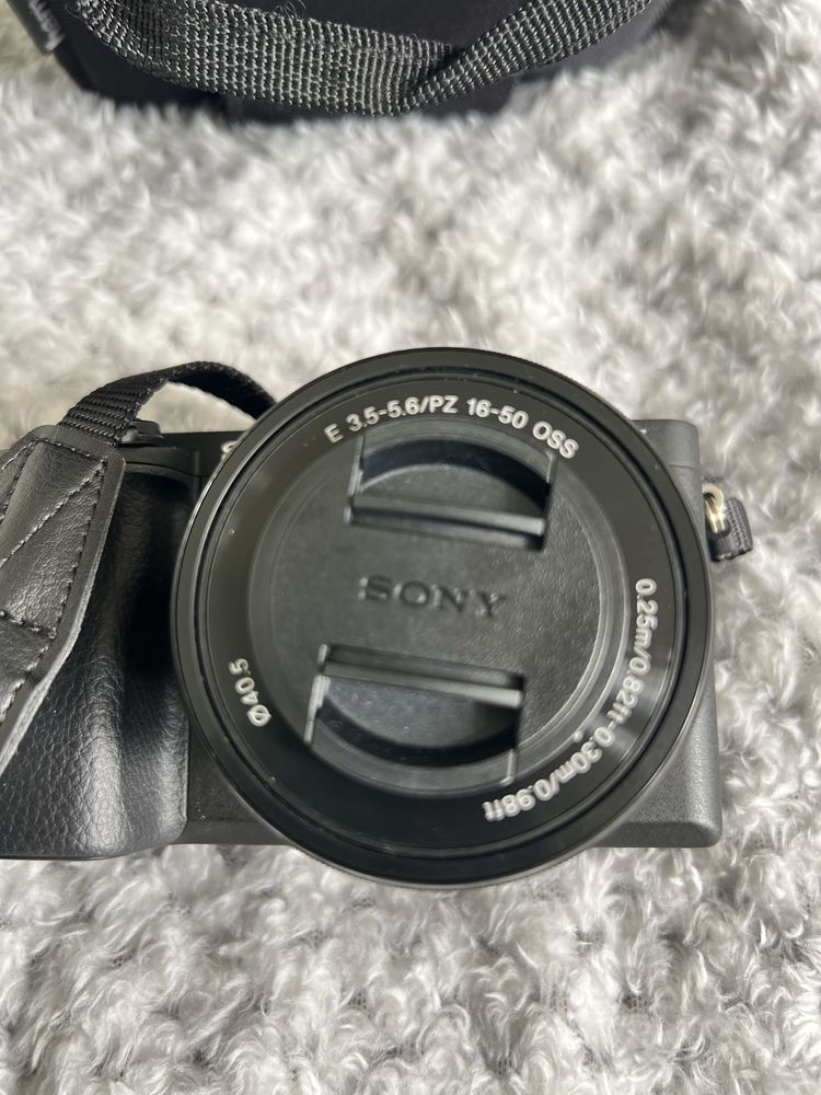 Aparat Sony Alpha 6400