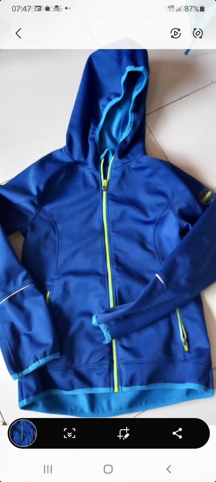 Firmowa kurtka softshell 152