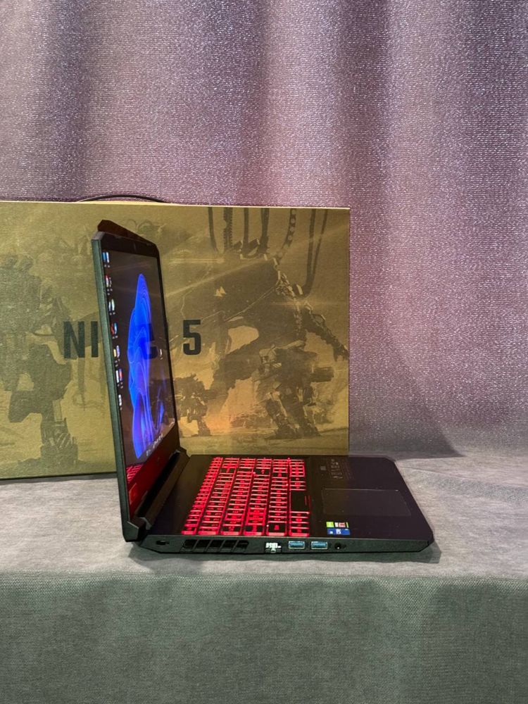 Acer Nitro 5 RTX 3050ti i5-11400h