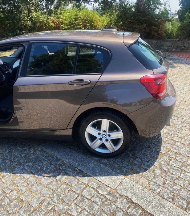 BMW 118 D impecável