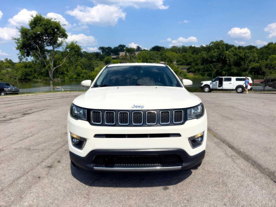 Jeep Compass      2021