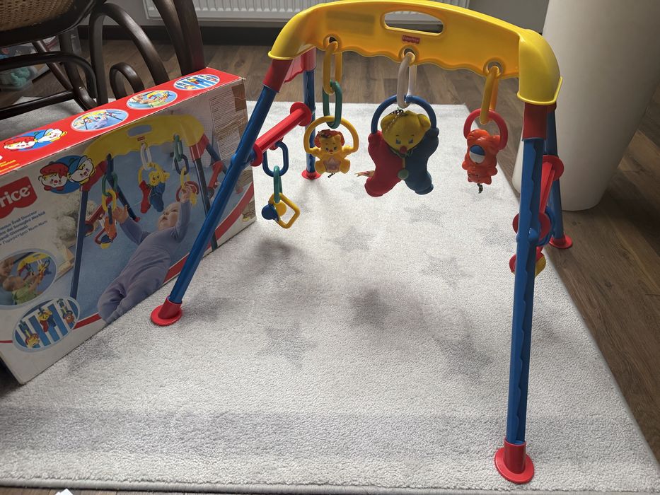 Fisher Price zestaw gimnastyczny