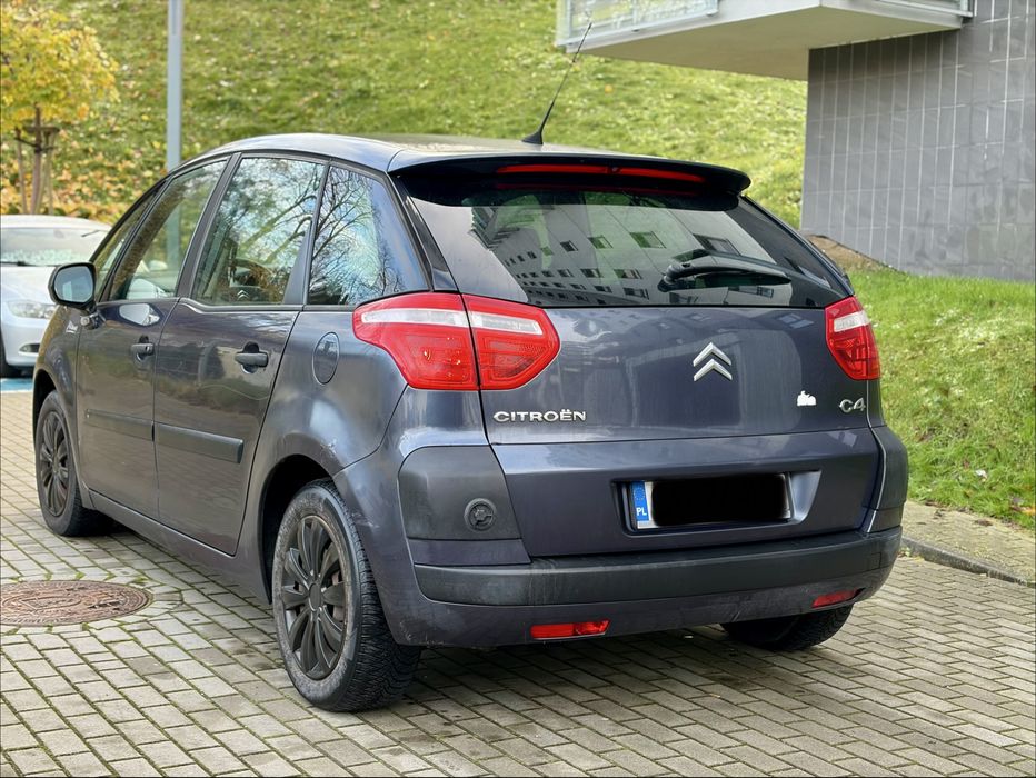 Citroen c4 picasso 1.8benz/gaz klima elektryka zimowe opony/zamiana