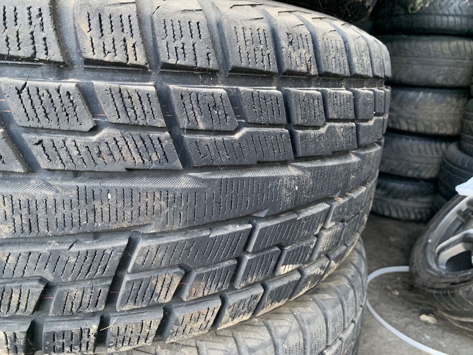 Зимові шини резина 285/60 r18 yokohama