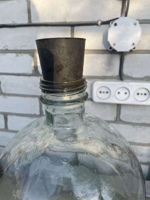 Бутыль стеклянная, 10 л
