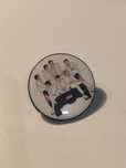 BTS metalowa przypinka pin broszka yet to come