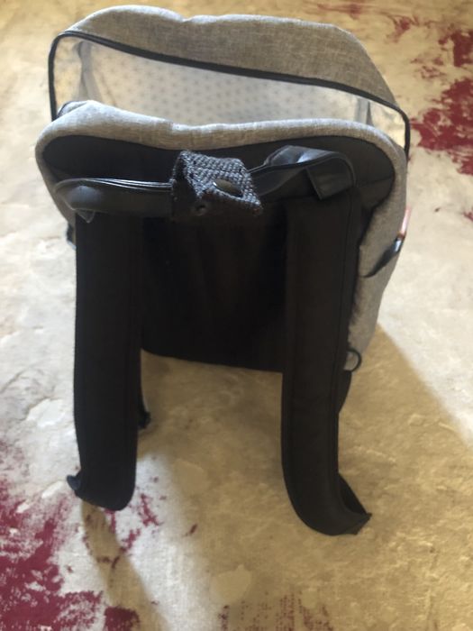 Mochila Muda-Fraldas + Porta Biberão